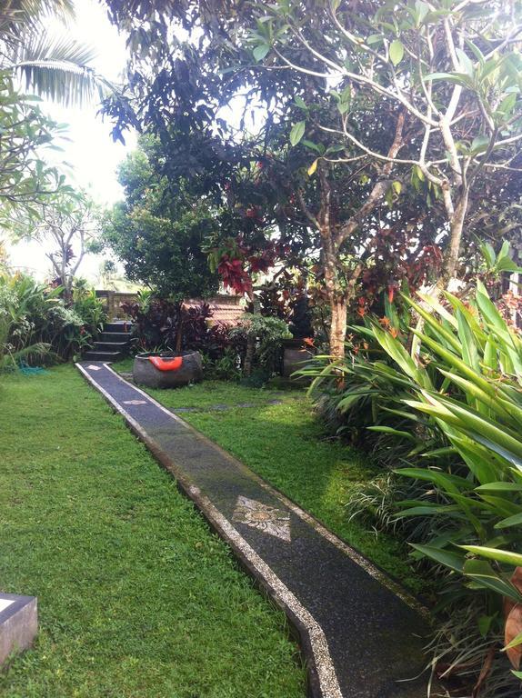 Pondok Loris Guest House Ubud Exterior foto